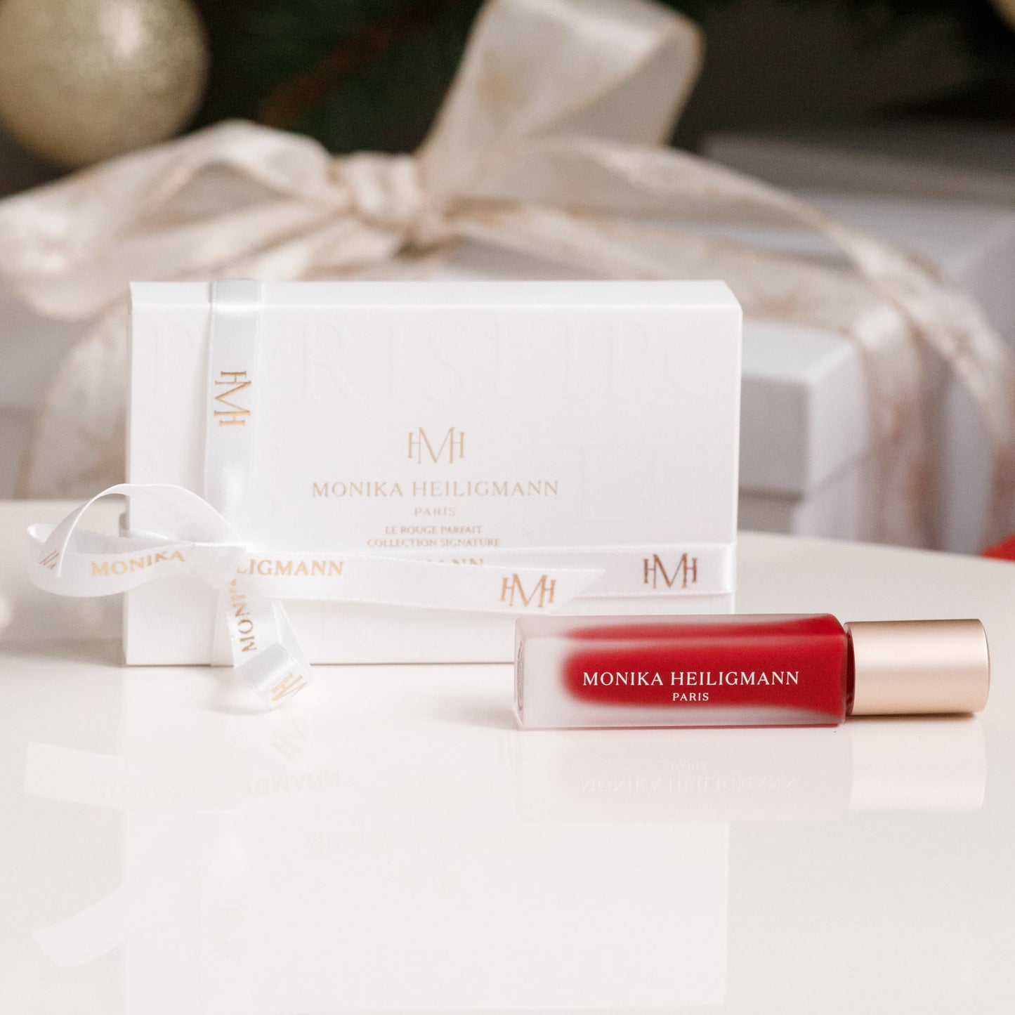 Holiday Elixir De Volume No. 24 Le Rouge Parfait